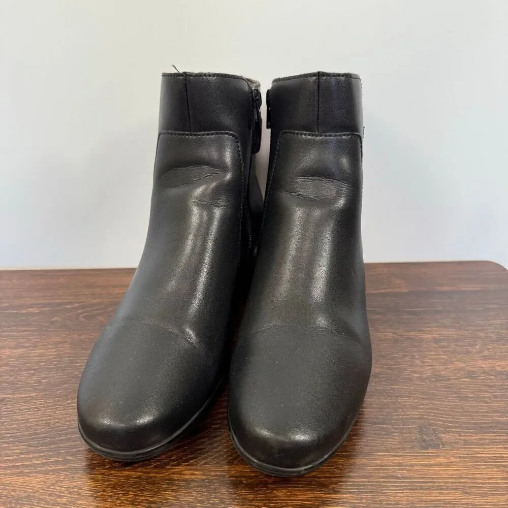 Clarks collection Women’s black side zip 2” heel ankle boot size 8.5